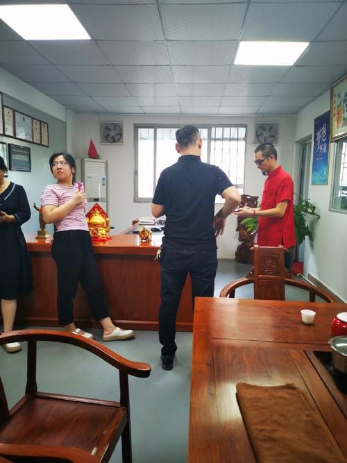 顺风科技办公风水布局方案——陈总工厂